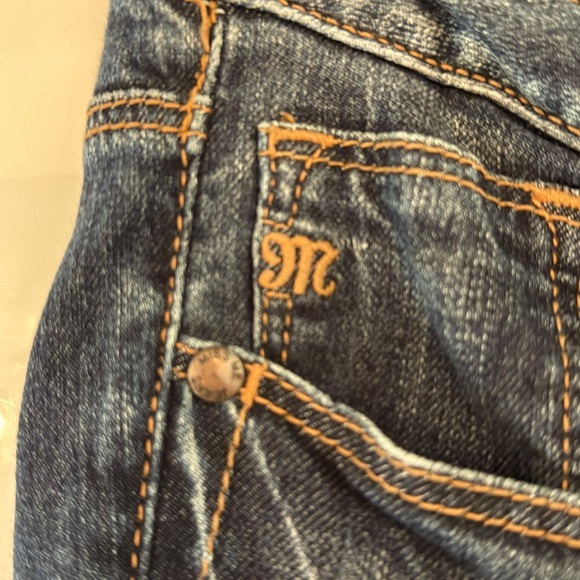 Miss Me Jeans - Picture 3 of 7